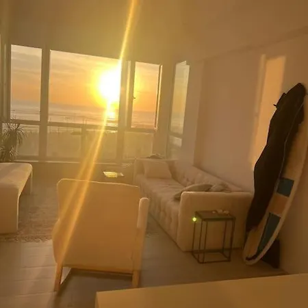 Dreamy Oceanfront Surf Penthouse With Epic Rooftop * Costa da Caparica